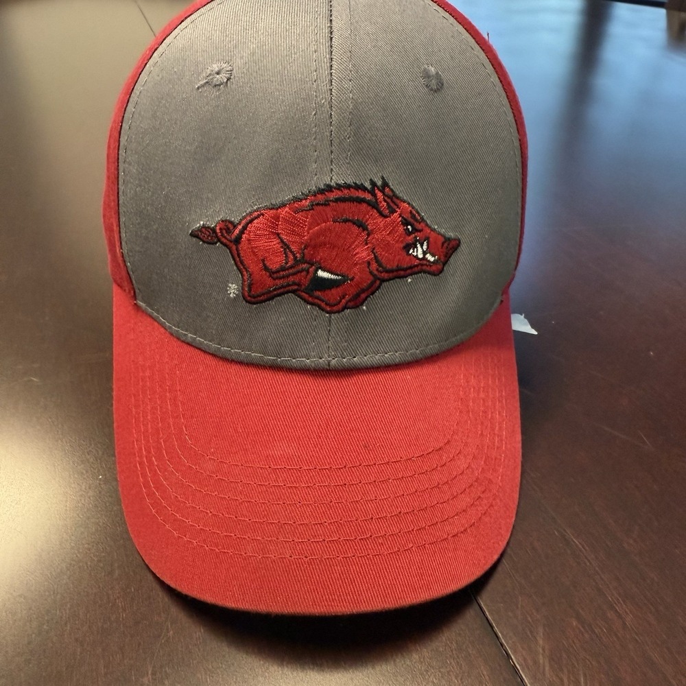 ARKANSAS RAZORBACK ADJUSTABLE HAT CAP Red Gray Football